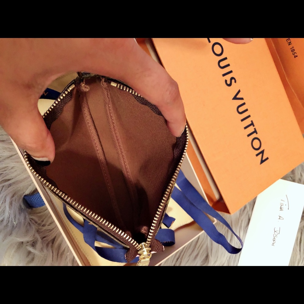 Authentic Louis Vuitton mini pochette. - Picture 8 of 8